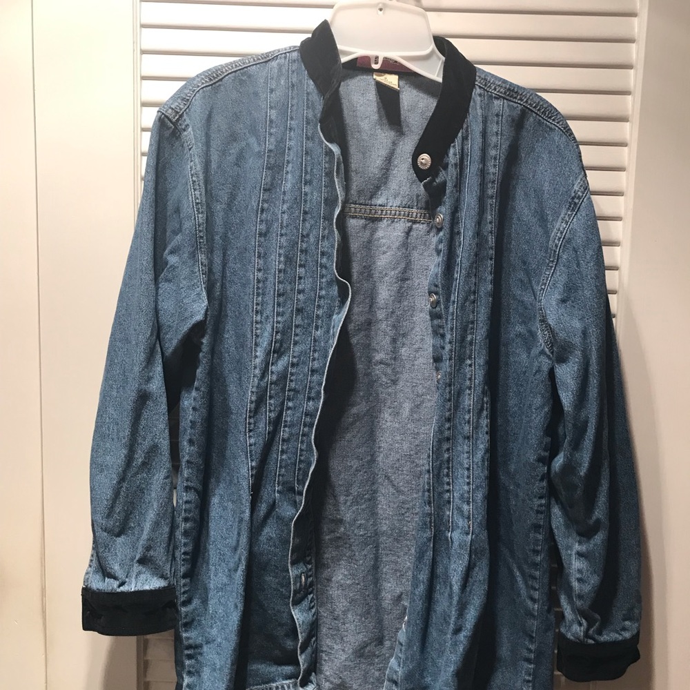 Women’s Button Up Denim Shirt